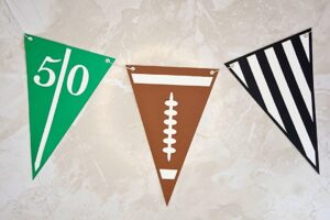 Game Day Football Banner paper craft project www.emjaybeedesign.com